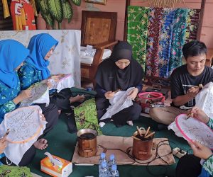 Mengukir Karakter Bekasi Melalui Batik Sri, UMKM Khas Kota Bekasi Berkembang Bersama BRI Kanca Bekasi