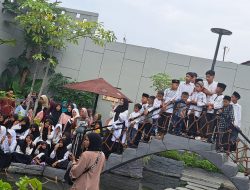 Milad Kelima Relawan Kemanusiaan Teladanku Ajak Makan Bareng Anak Yatim dan Edukasi Wisata