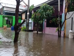 Pemda Bekasi Dinilai Lambat Tanggulangi Banjir di Perumahan Griya Syariah